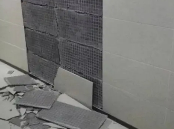 弥勒瓷砖空鼓维修公司分享下弥勒墙砖松动维修的知识